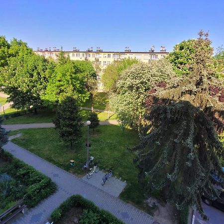 Dams Apartament Oswiecim Bagian luar foto
